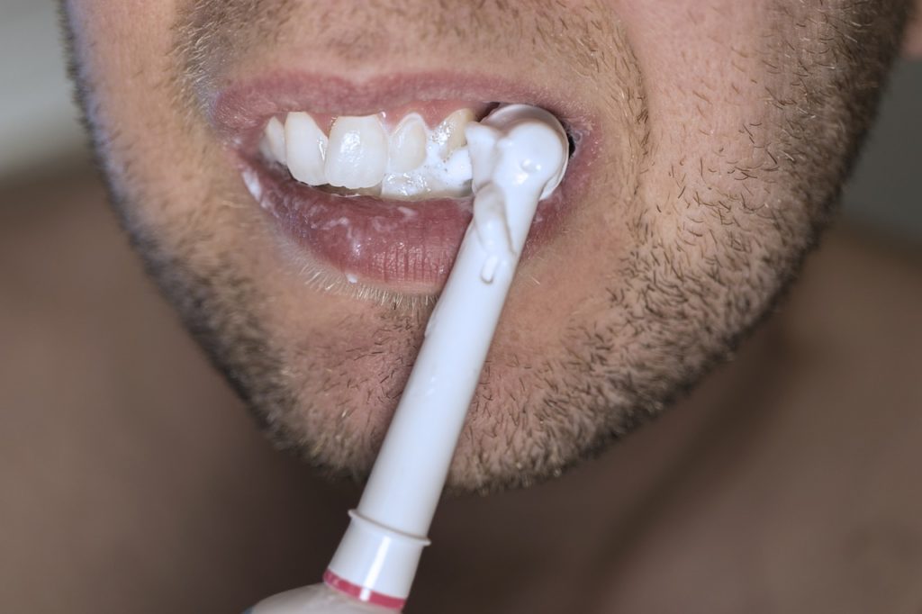 Melyik a legjobb elektromos fogkefe? Amelyik nekünk megfelelő!