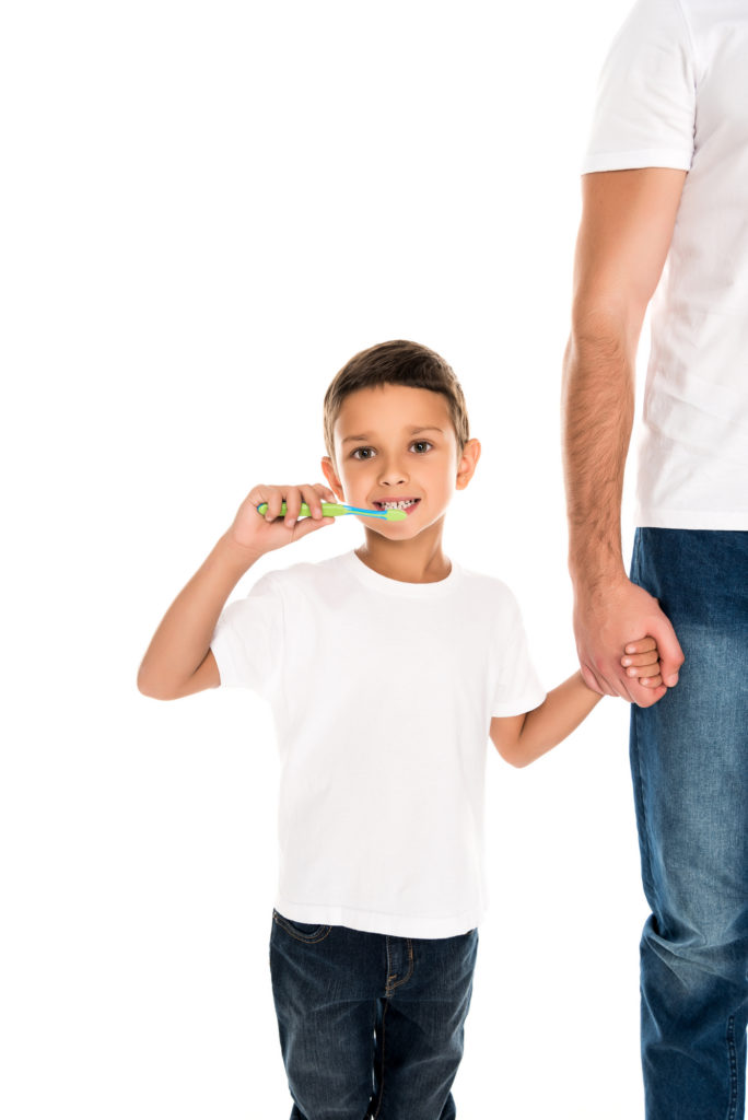 A gyerek elektromos fogkefe sokat segít a helyes szájápolás elsajátításában.